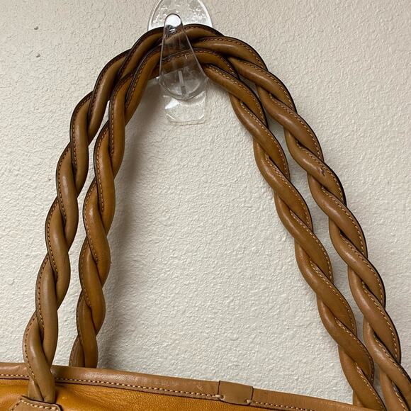 Chloe Large Amy Tote Bag in Carmel - Picture 8 of 12